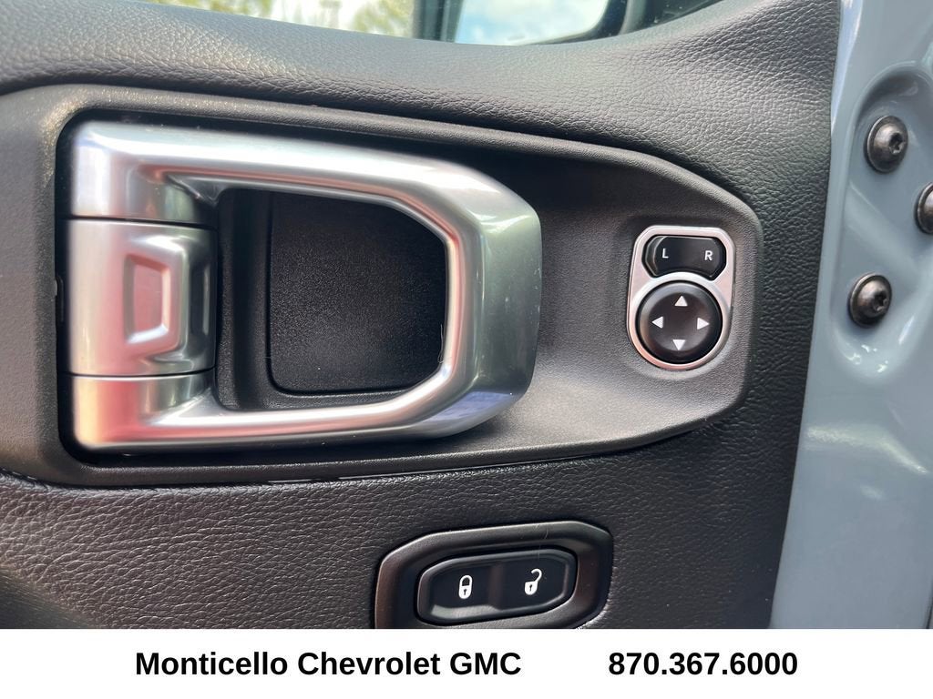 2025 Jeep Gladiator Mojave 4x4