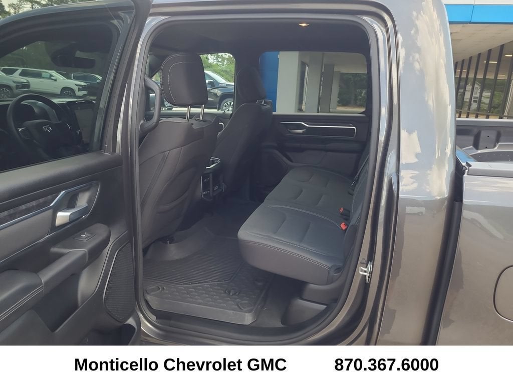 2024 RAM 1500 Big Horn Crew Cab 4x4 5'7" Box