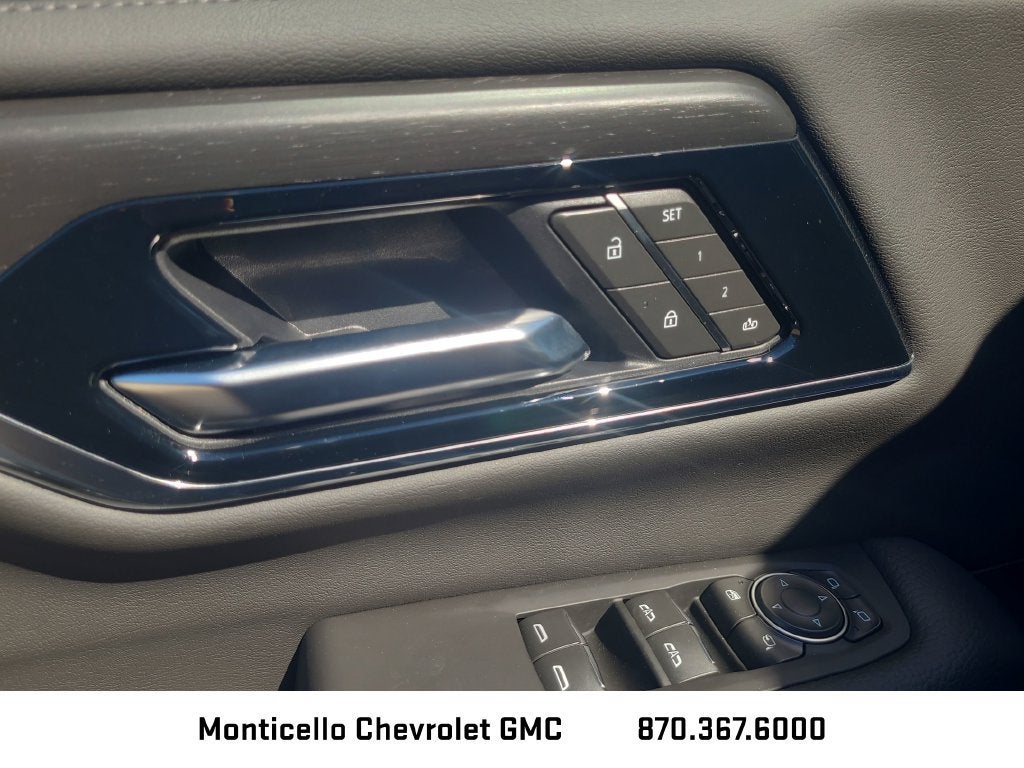 2027 GMC Yukon XL Denali