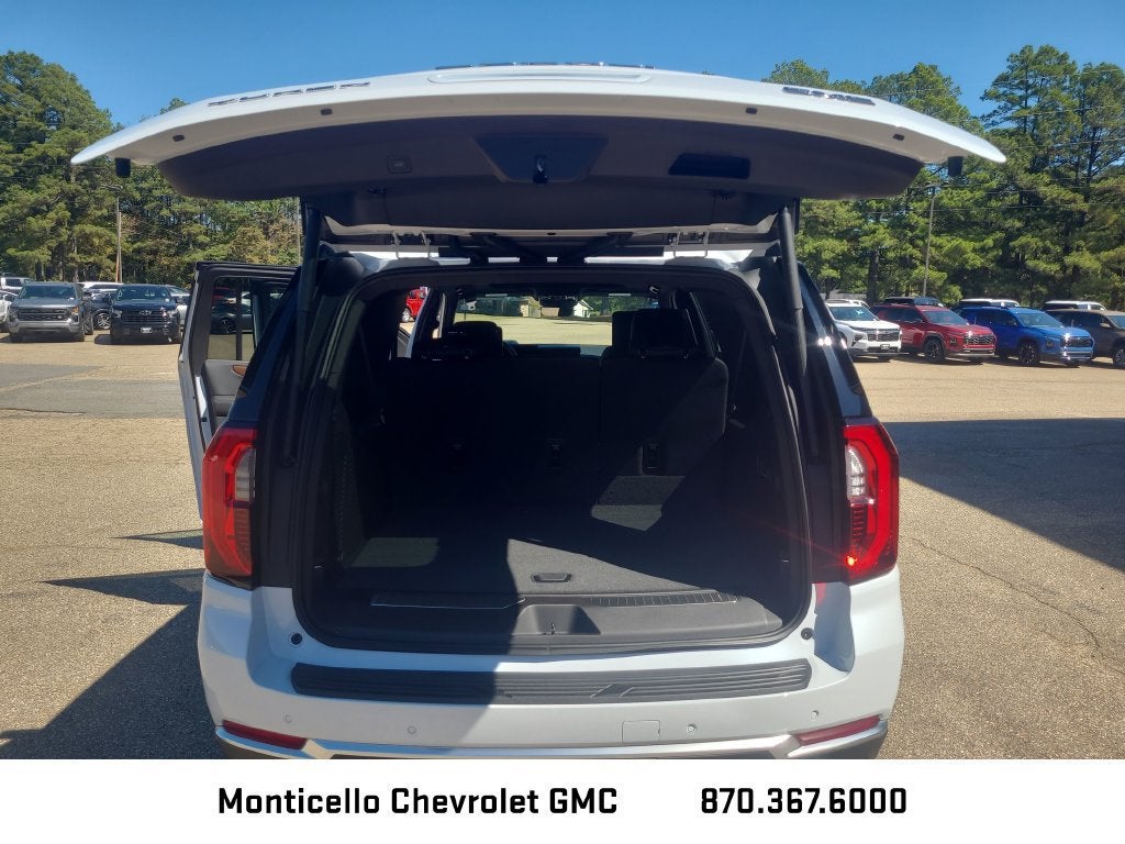 2027 GMC Yukon XL Denali