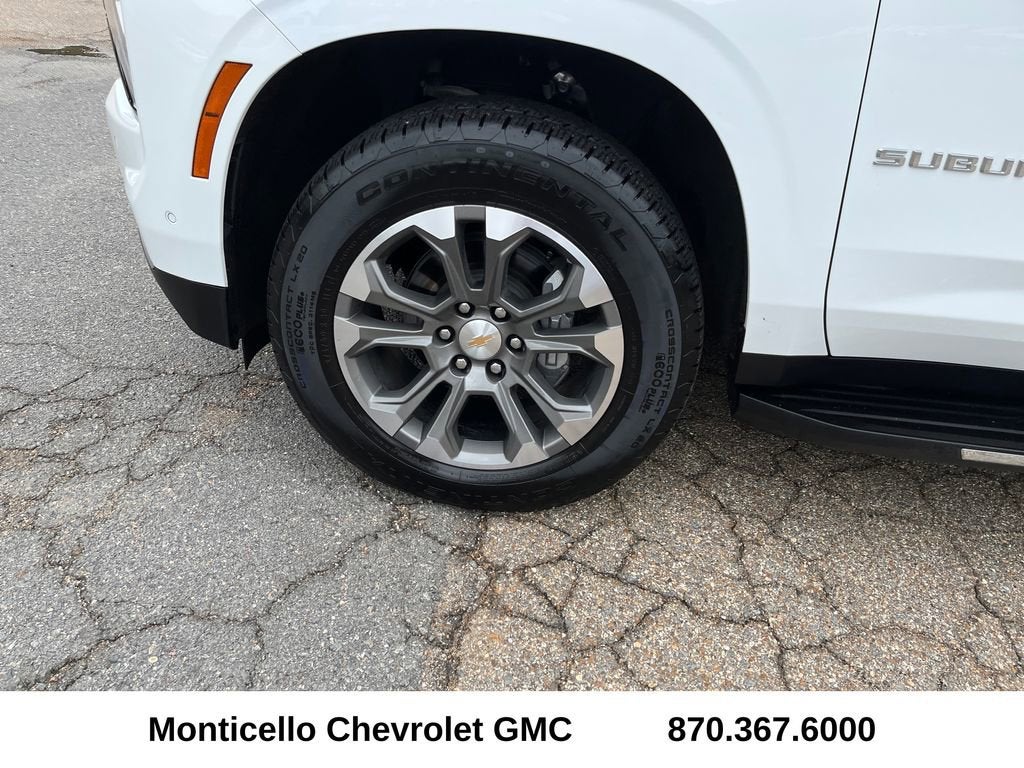 2025 Chevrolet Suburban LS