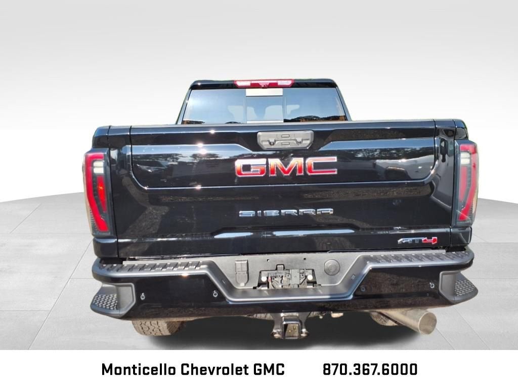 2025 GMC Sierra 2500 HD AT4