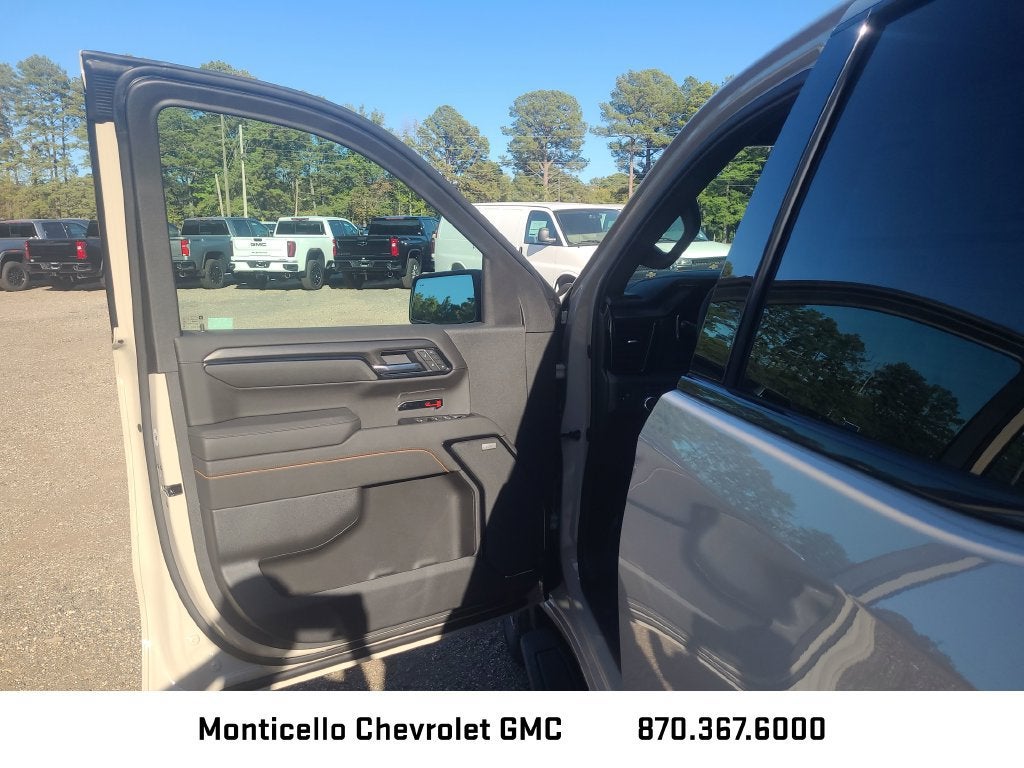 2026 GMC Sierra 1500 AT4 - Photo 13