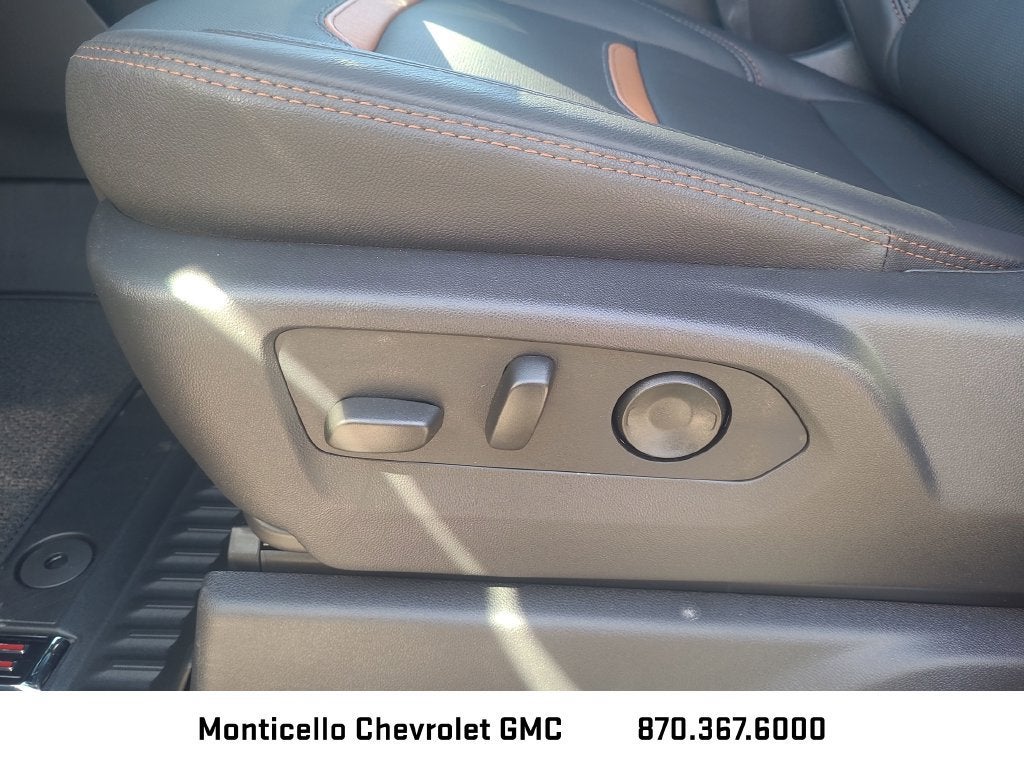 2026 GMC Sierra 1500 AT4 - Photo 15