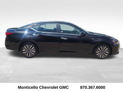2023 Nissan Altima SV FWD