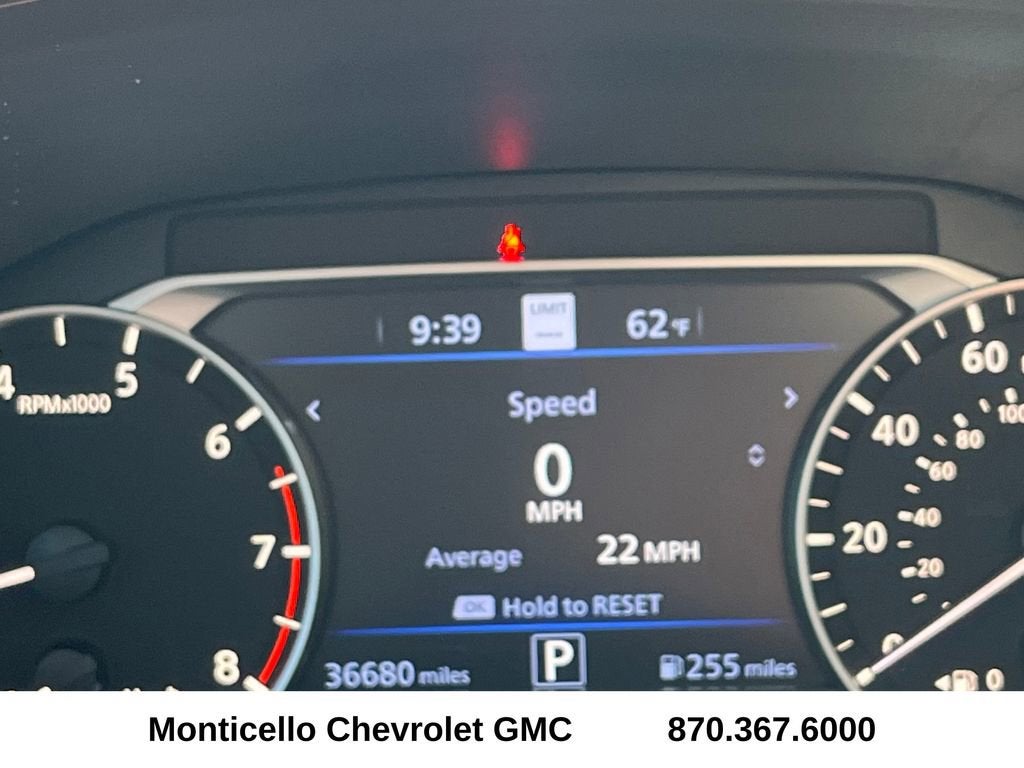 2023 Nissan Altima SL FWD