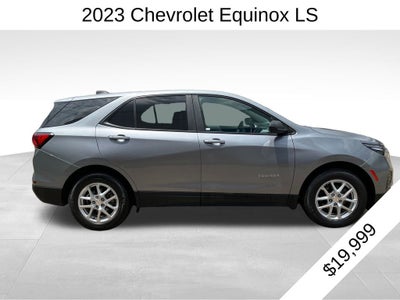 2023 Chevrolet Equinox LS