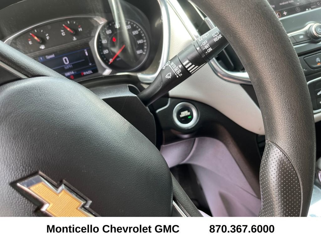 2023 Chevrolet Equinox LS