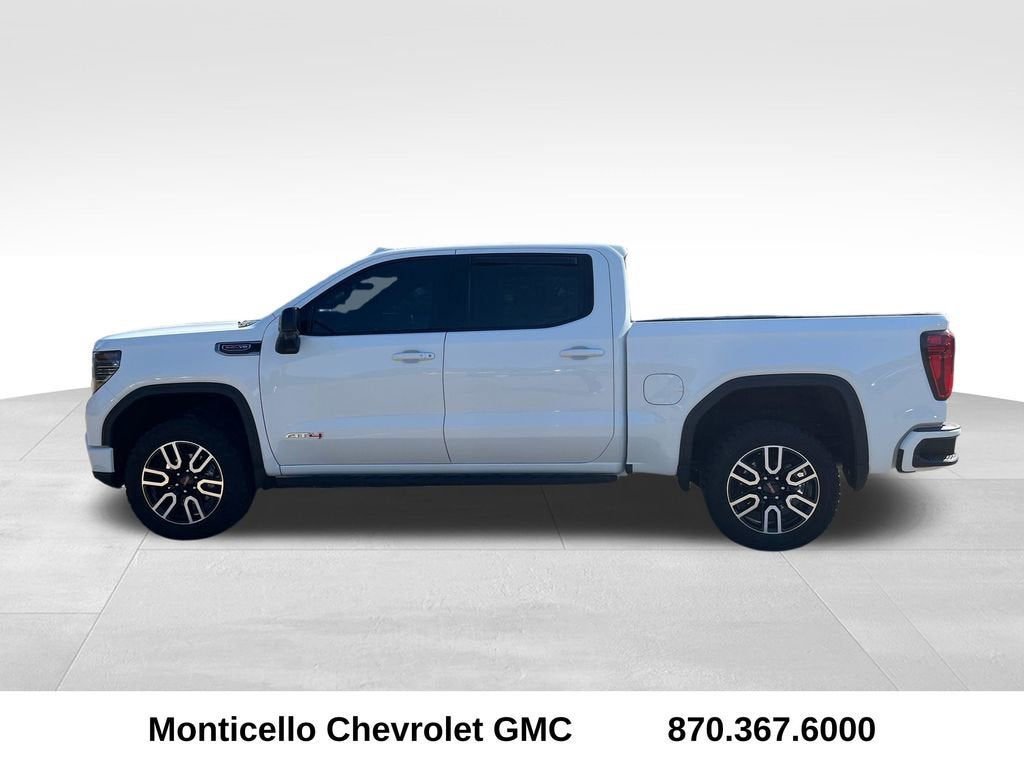 2025 GMC Sierra 1500 AT4