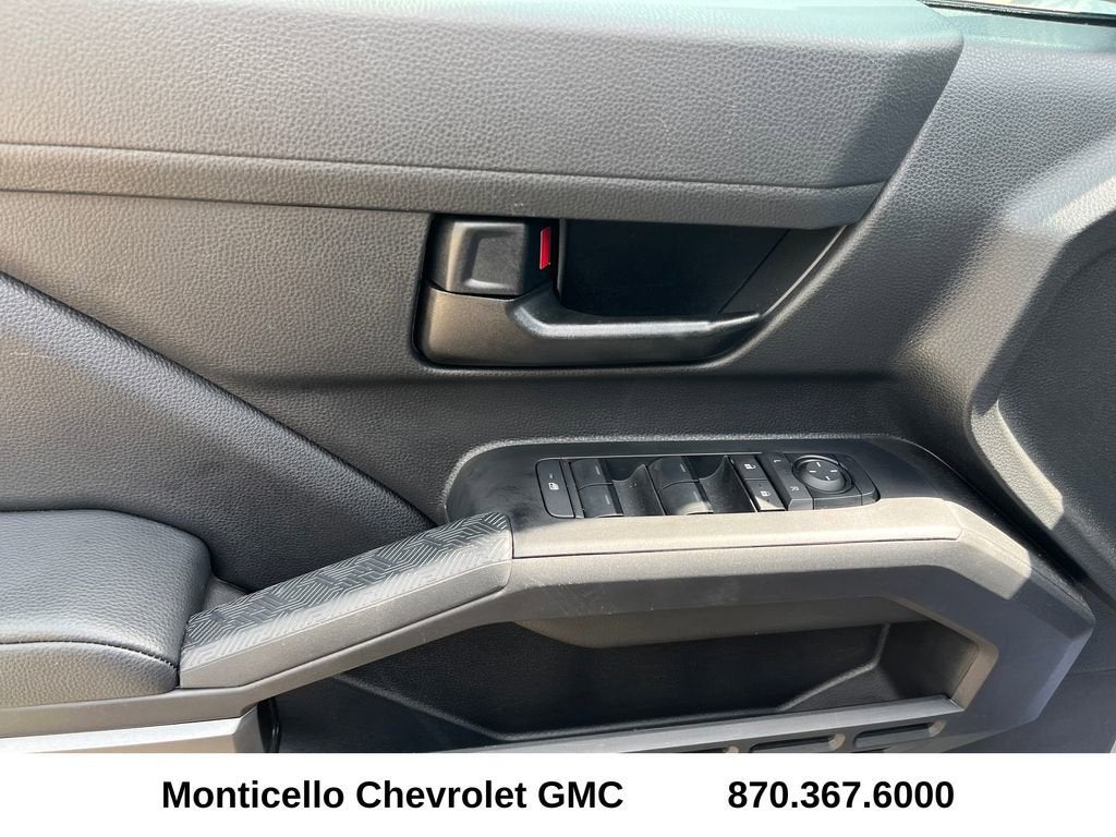 2024 Toyota Tacoma SR5