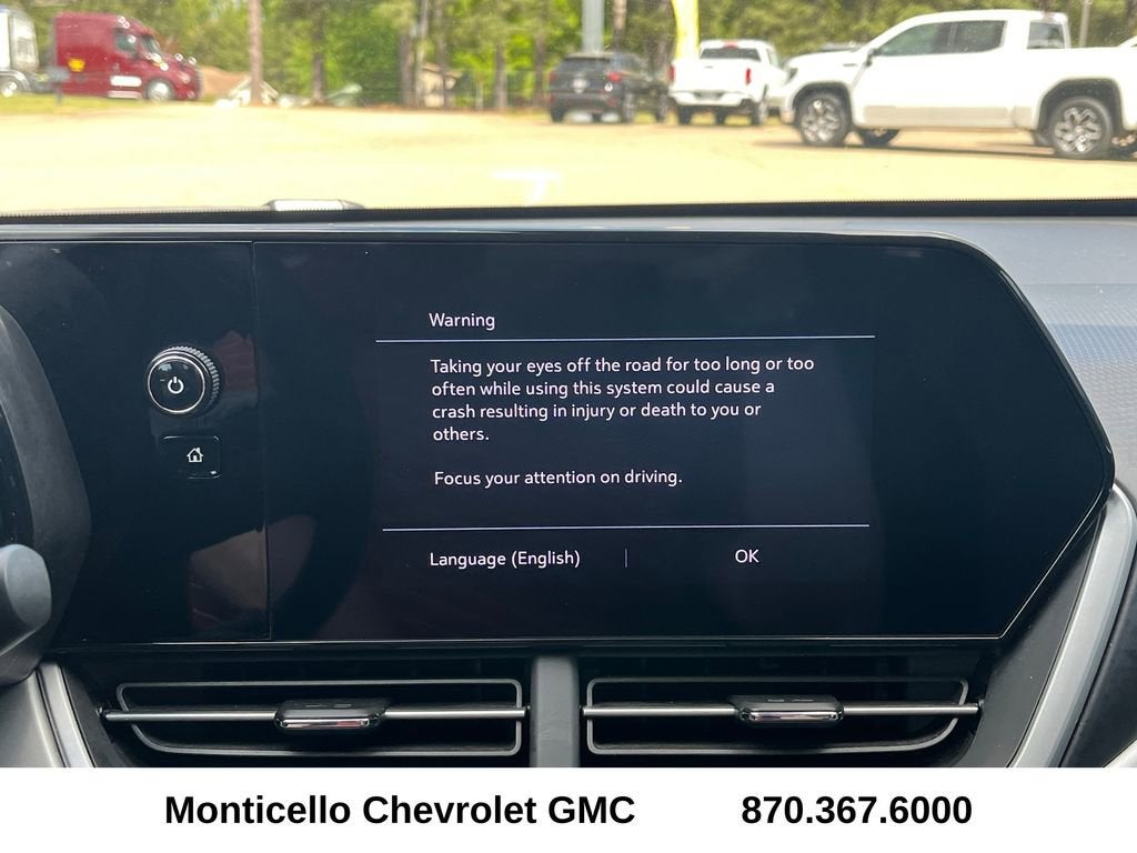 2025 Chevrolet Trax LS