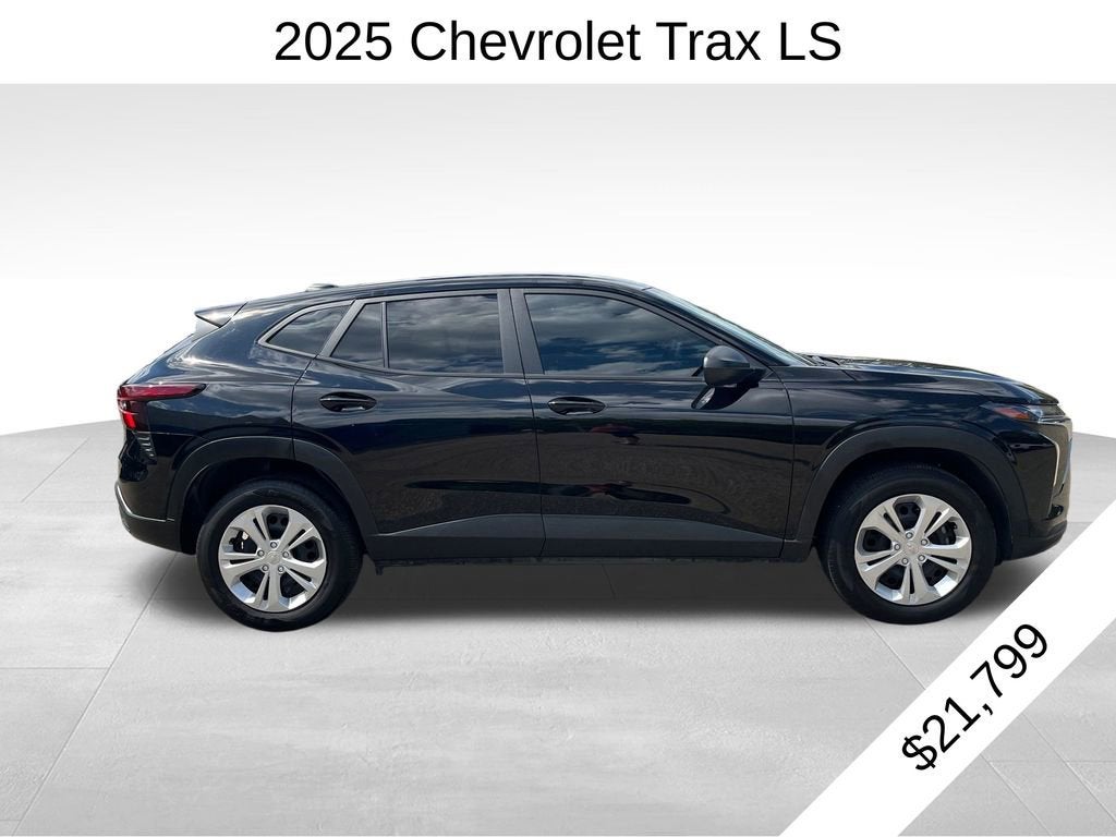 2025 Chevrolet Trax LS