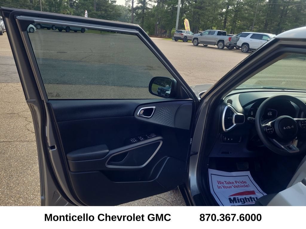 2025 Kia Soul LX