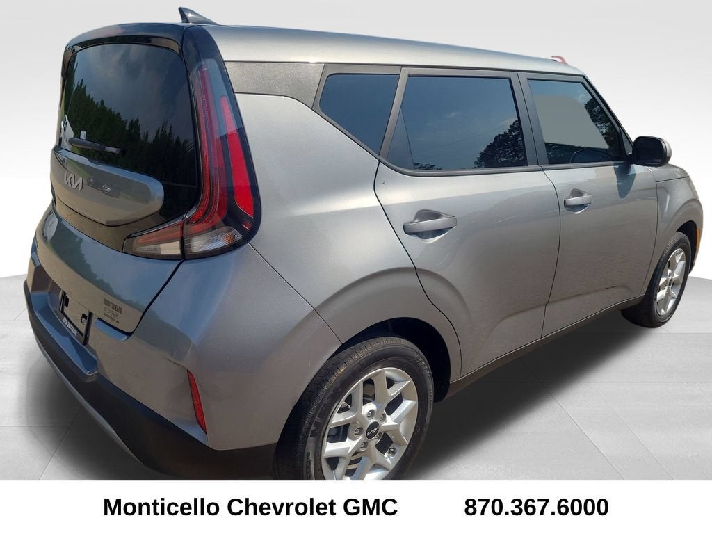 2025 Kia Soul LX